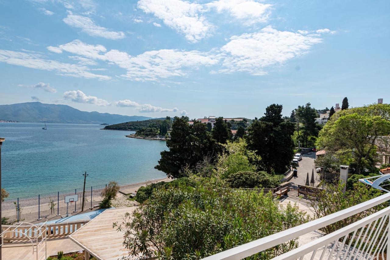 Apartments By The Sea Korcula - 10051 エクステリア 写真